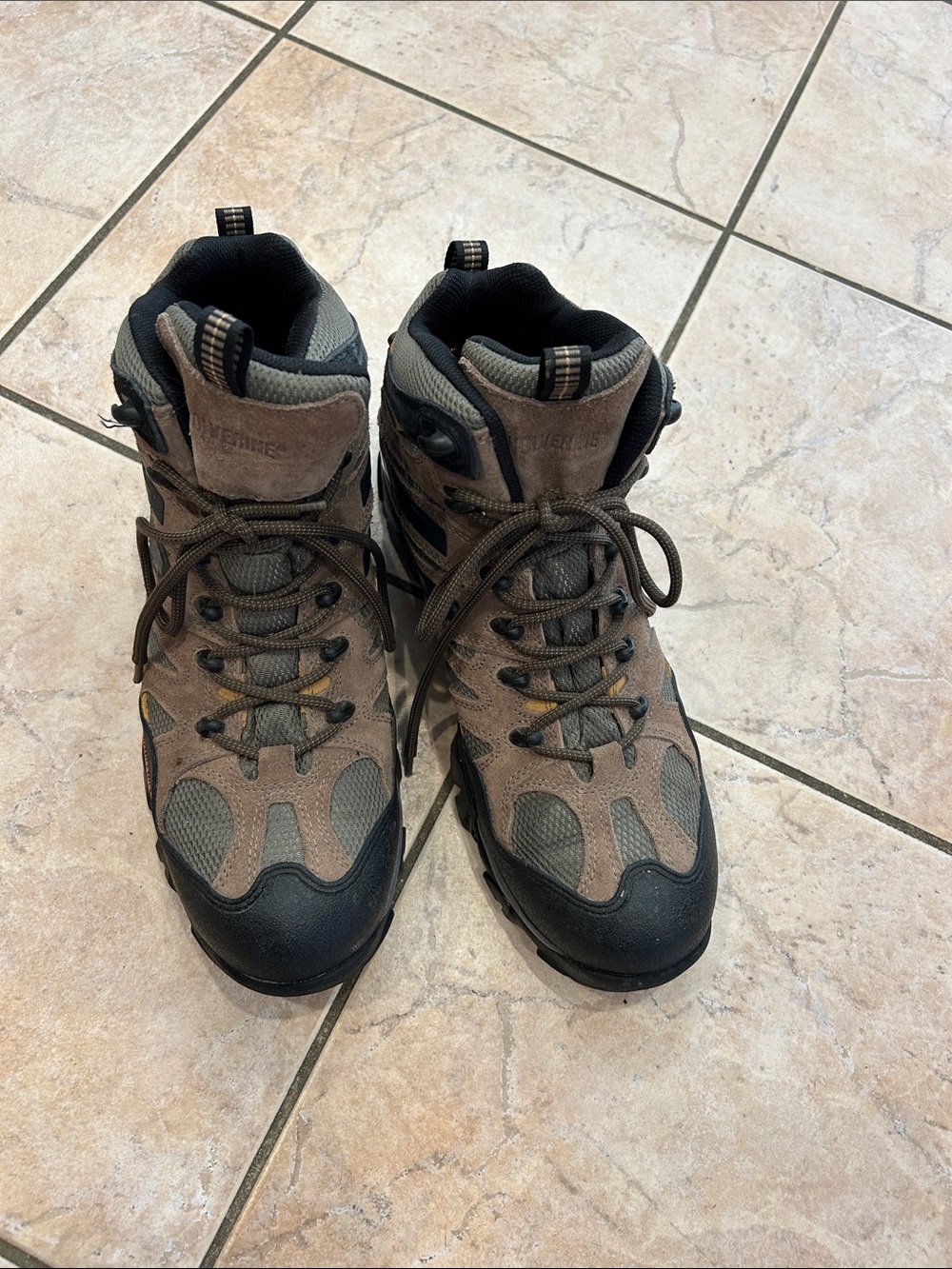 Wolverine Men's Brown and Black Hiking Boots